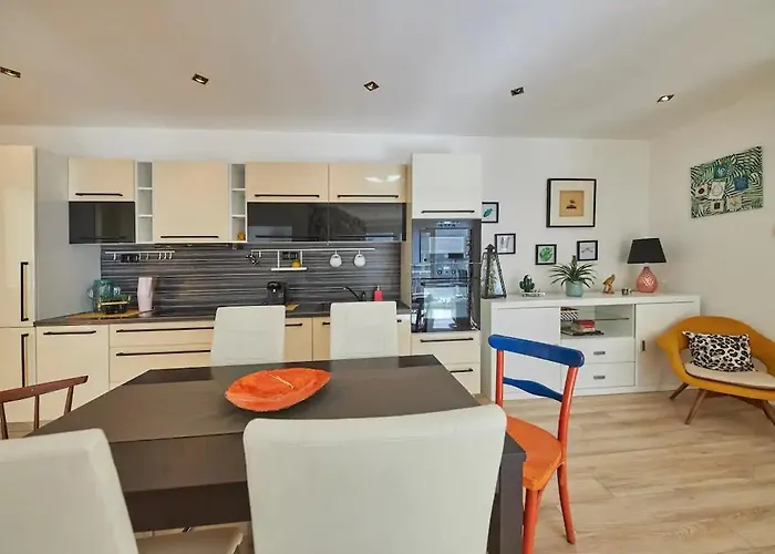 Stylish Next To Castle, Location شقة